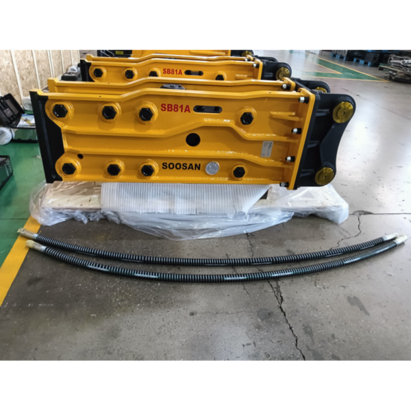 mini-excavator-hammer